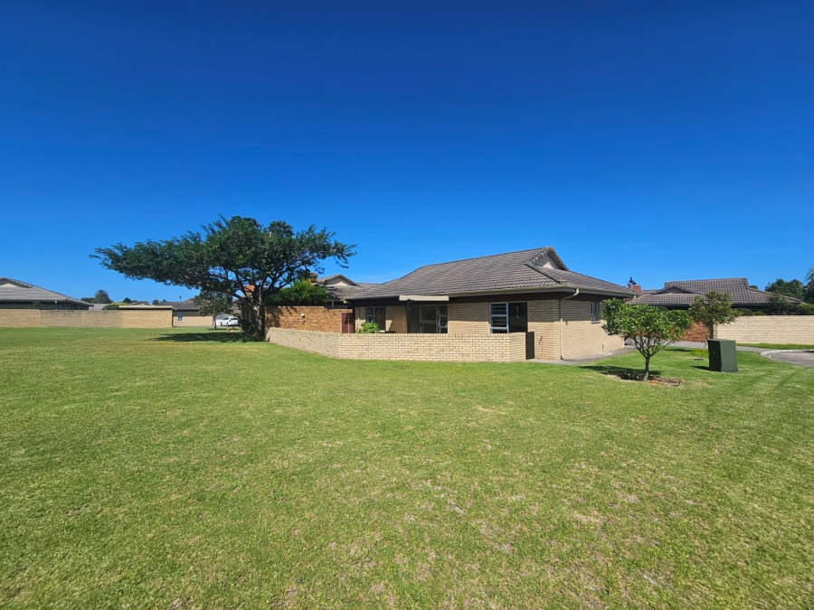 3 Bedroom Property for Sale in Dormehls Drift Western Cape